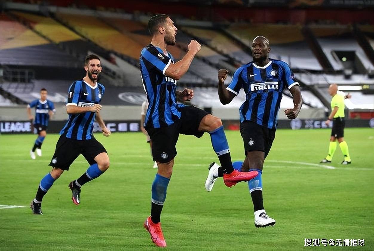 意大利杯倒计时，波尔图今夜篮板制胜，细节引发关注，气氛紧张，更衣室氛围转暖